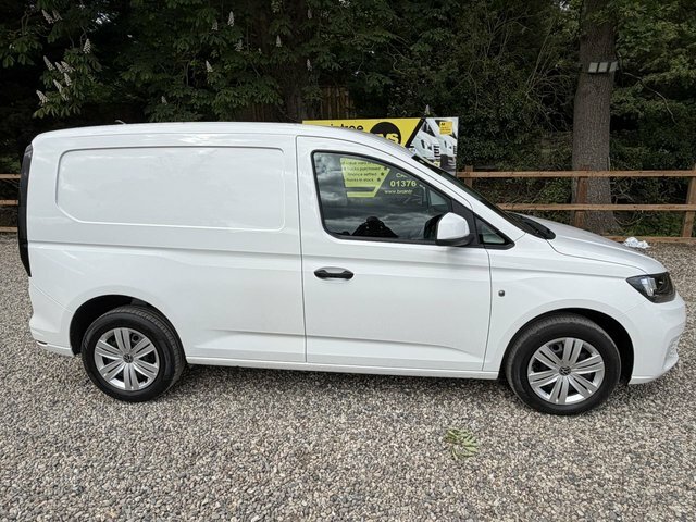 Volkswagen Caddy Tsi C20 Commerce Plus White #3
