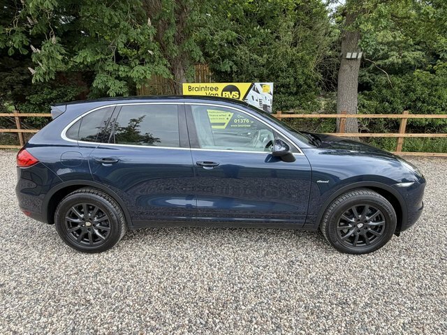 Porsche Cayenne Td V6 Suv DK63FWX Blue #3