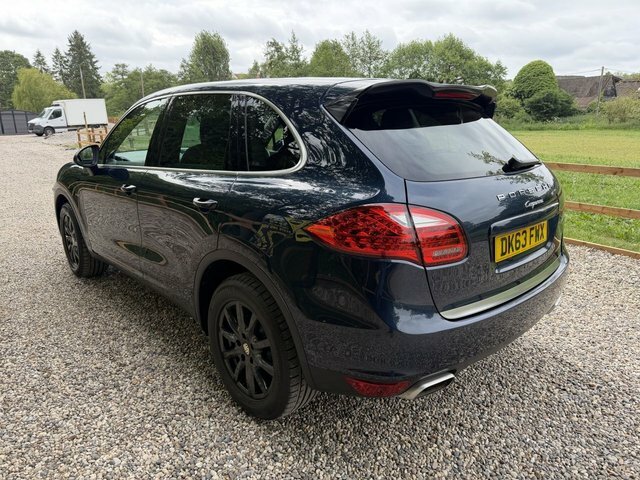 Porsche Cayenne Td V6 Suv DK63FWX Blue #6