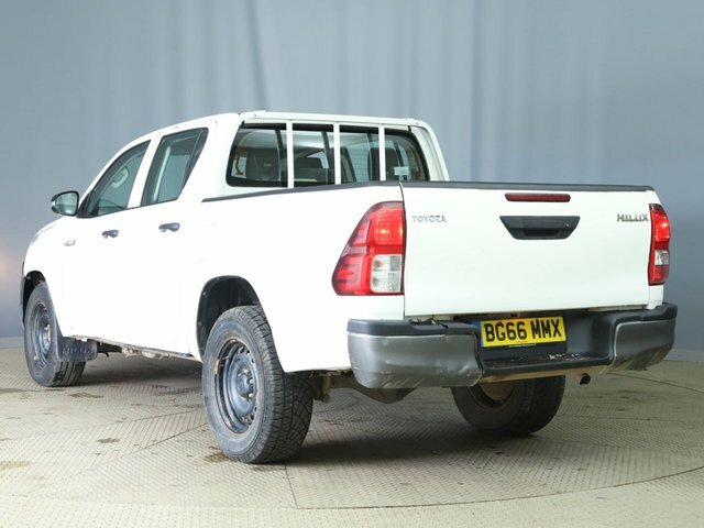 Toyota HILUX D-4d Active Pickup Double BG66MMX White #2