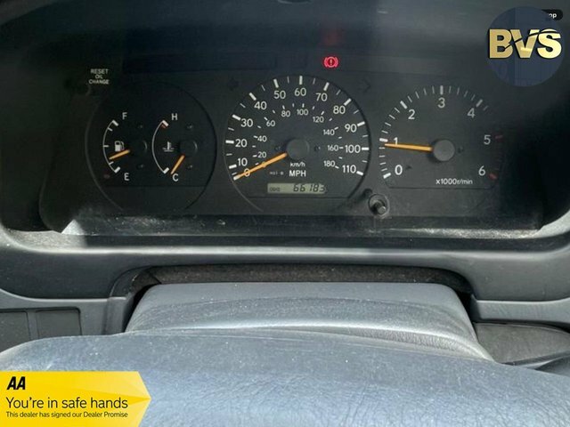 Toyota HiAce Speed,swb,no Vat White #5