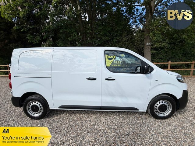 Citroen Dispatch Bluehdi 1000 Enterprise Edition KW73AYL White #2