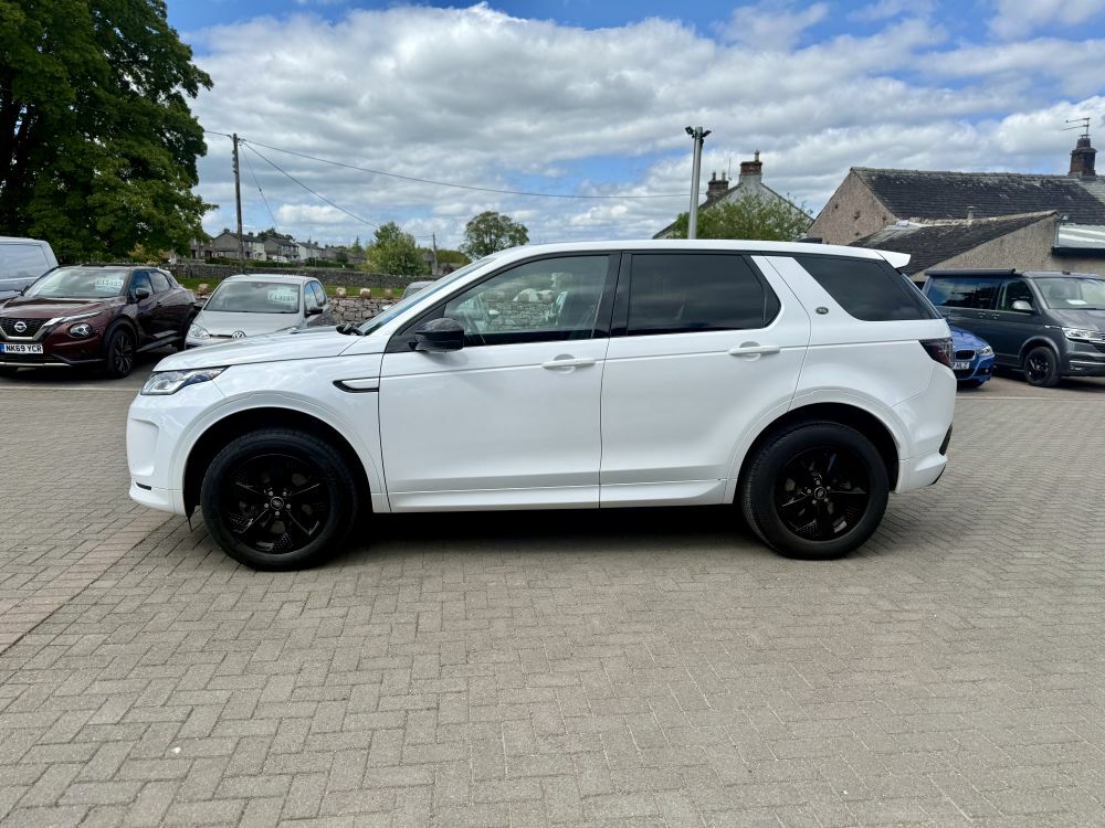 Land Rover Discovery Sport 2.0 D200 Mhev Urban Edition 4Wd PF22UGU White #5