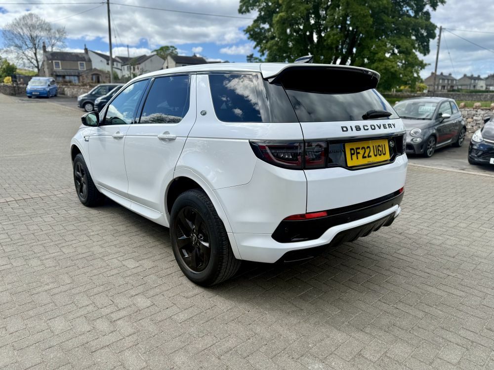 Land Rover Discovery Sport 2.0 D200 Mhev Urban Edition 4Wd PF22UGU White #4
