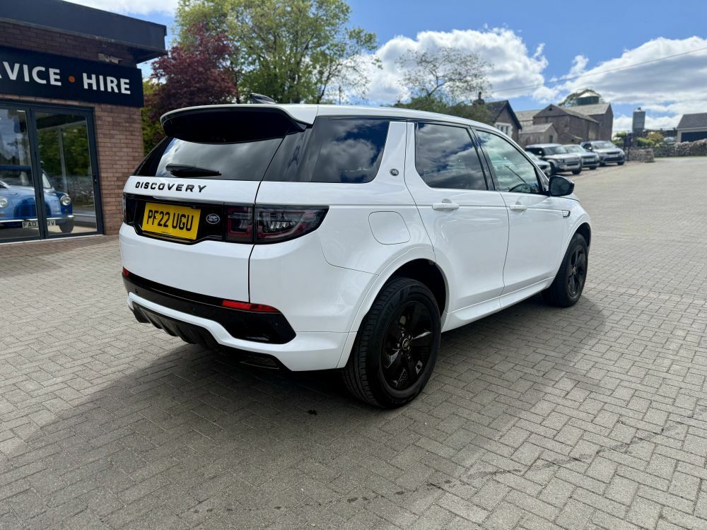 Land Rover Discovery Sport 2.0 D200 Mhev Urban Edition 4Wd PF22UGU White #3