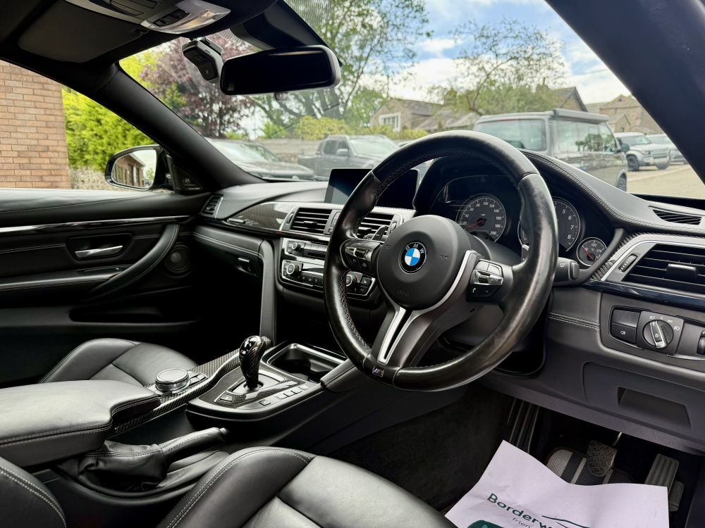 BMW M4 3.0 Biturbo Competition Dct PY16LNP Black #6