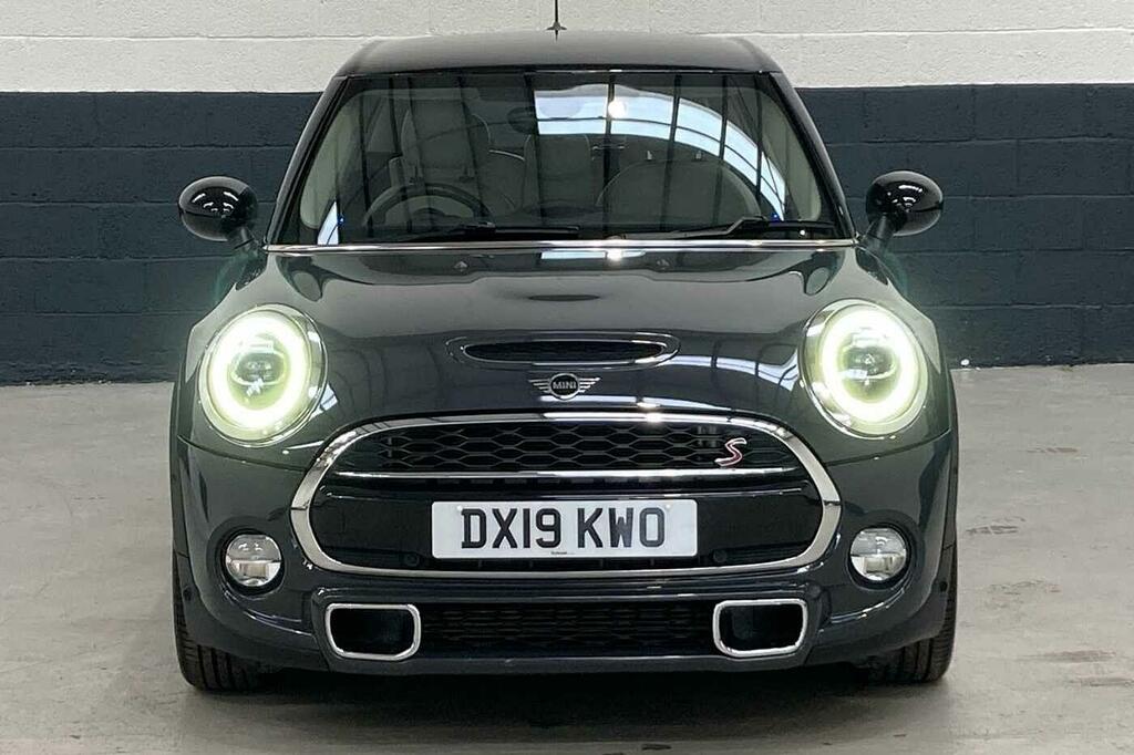 Mini Hatch Cooper S Exclusive DX19KWO Grey #2