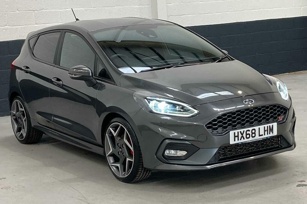Ford Fiesta St-3 Grey