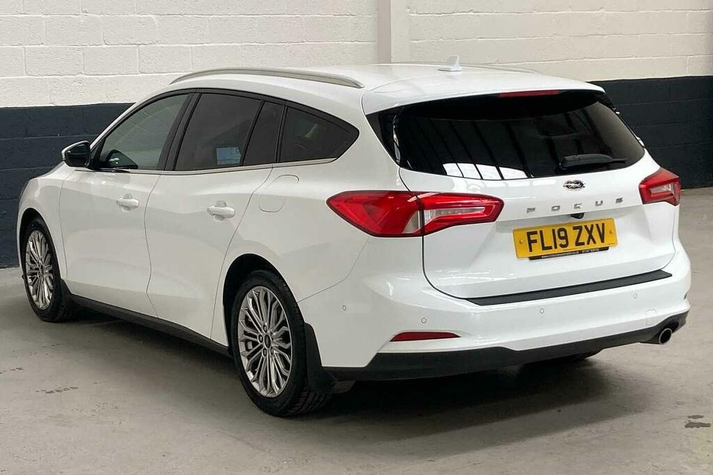 Ford Focus 1.0T Ecoboost Titanium X Euro 6 Ss FL19ZXV White #6