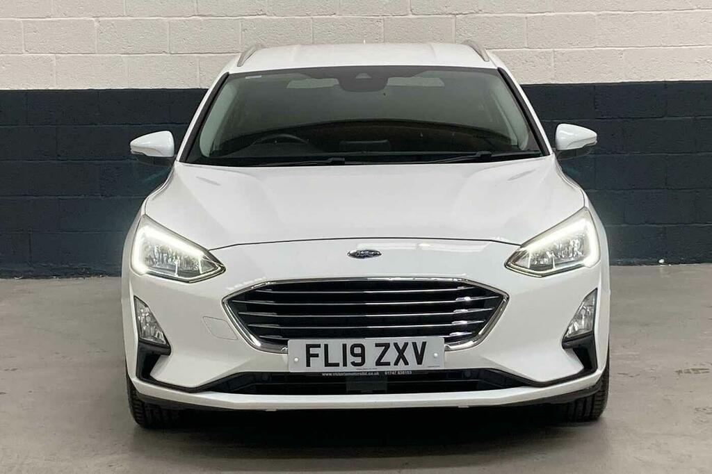 Ford Focus 1.0T Ecoboost Titanium X Euro 6 Ss FL19ZXV White #2