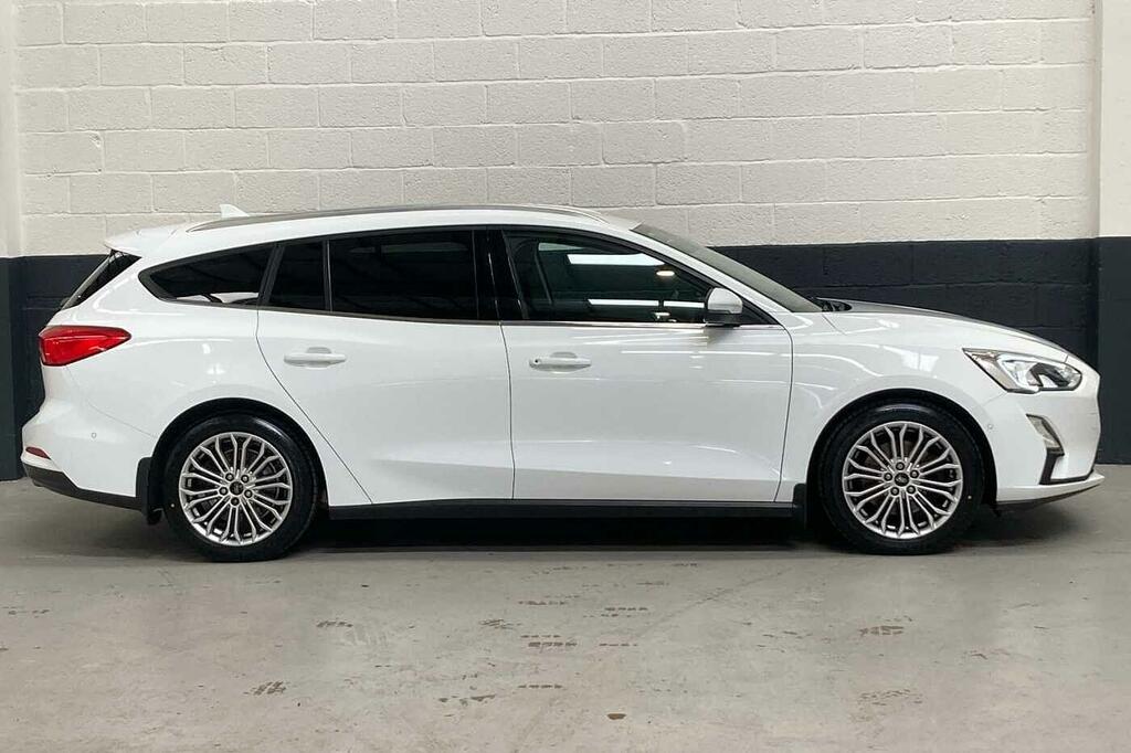 Ford Focus 1.0T Ecoboost Titanium X Euro 6 Ss FL19ZXV White #5