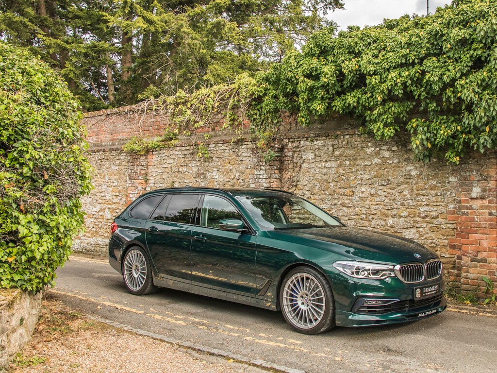 BMW Alpina Estate Black #10