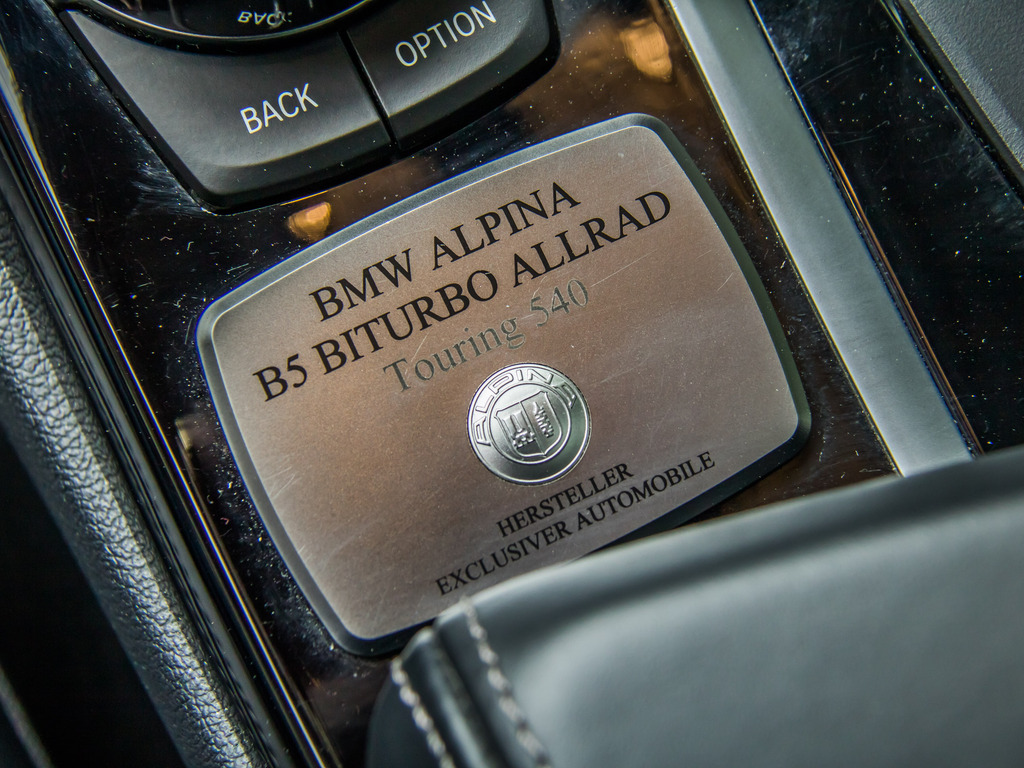 BMW Alpina Estate Black #20