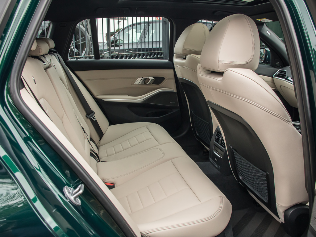 BMW Alpina Automatic Blue #16