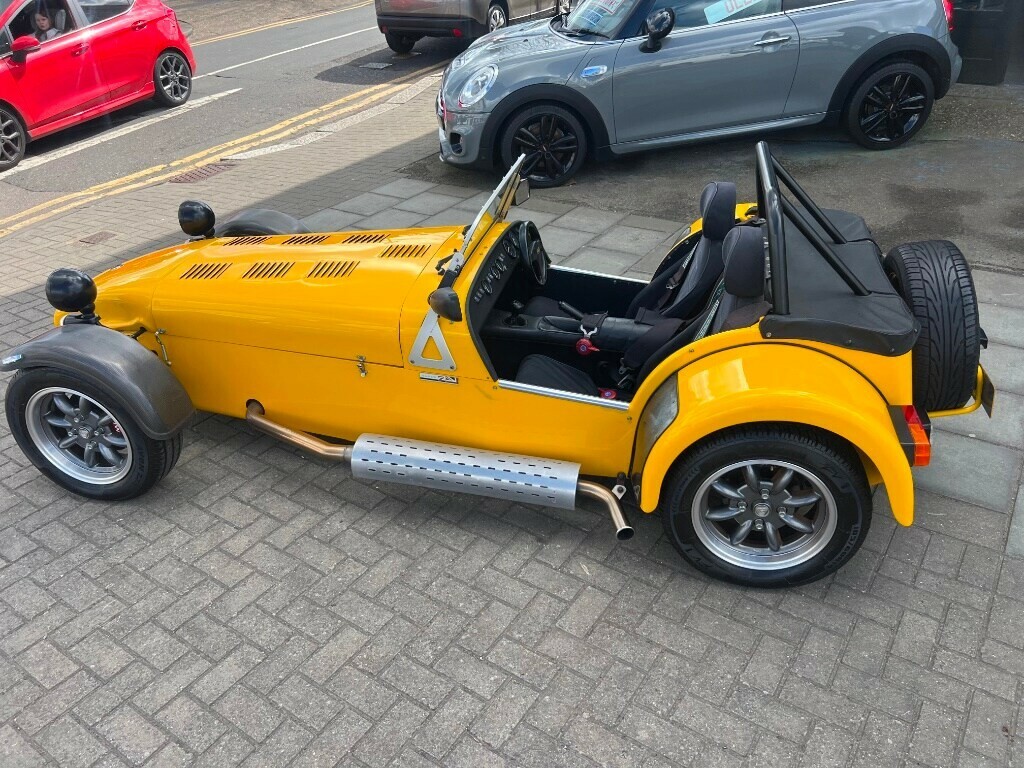 Caterham Seven 1.8Ltr 16V Vvc Roadsport 165Ps Lsd Yellow #11