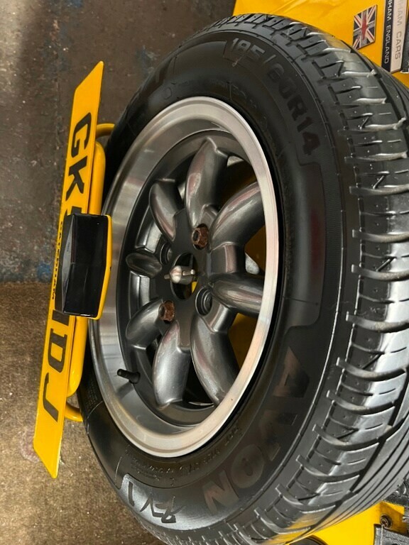 Caterham Seven Factory Built 1 Owner From New Convertible Yellow #3