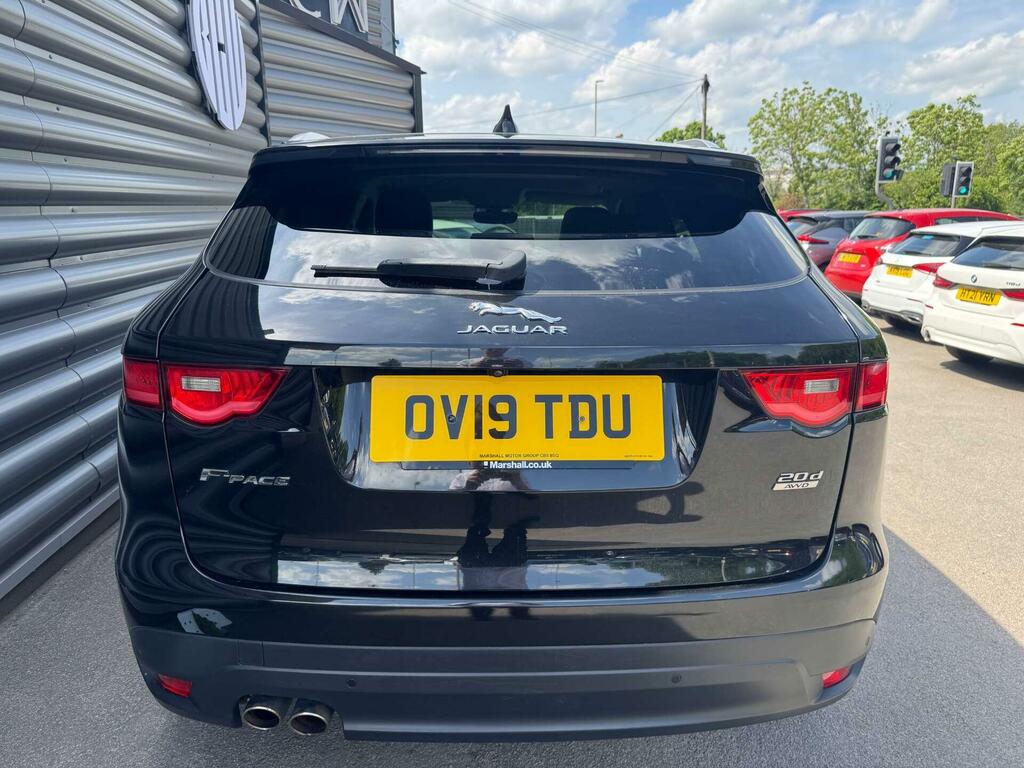 Jaguar F-Pace 2.0 D180 Portfolio Awd Euro 6 Ss OV19TDU Black #4
