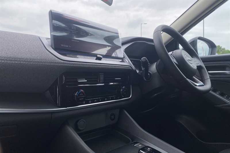 Nissan Qashqai 1.5 E-power Acenta Premium MC75ZWP Black #6