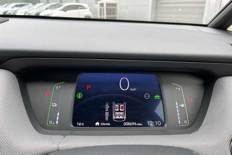 Honda Jazz 1.5 I-mmd Hybrid Crosstar Ex Ecvt CN22ZWB White #2