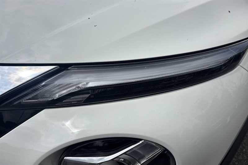 Nissan Juke 1.0 Dig-t 114 Tekna Dct MT73VUH White #2