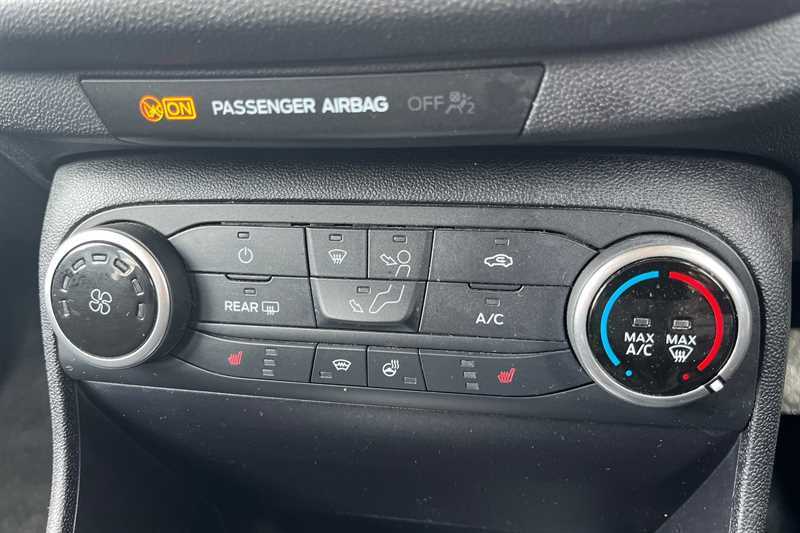Ford Fiesta 1.0 Ecoboost Titanium MW23PHO Red #2