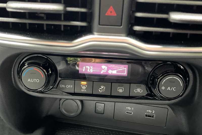 Nissan Juke 1.0 Dig-t N-connecta Blue
