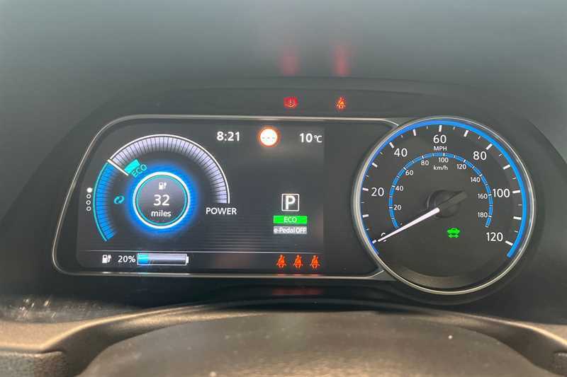Nissan Leaf 110Kw Acenta 39Kwh LP72OFC Black #3
