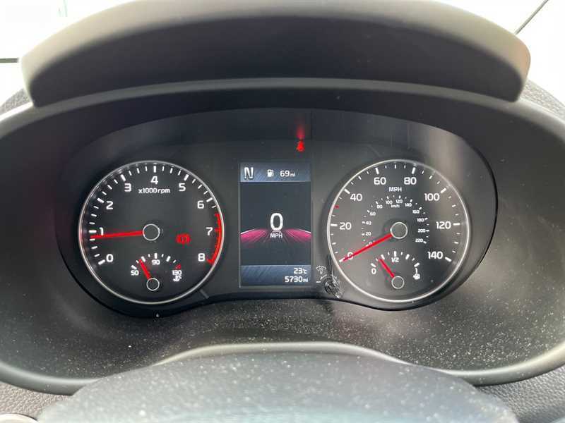 Kia Picanto 1.0 X-line S LS73ZVL White #5