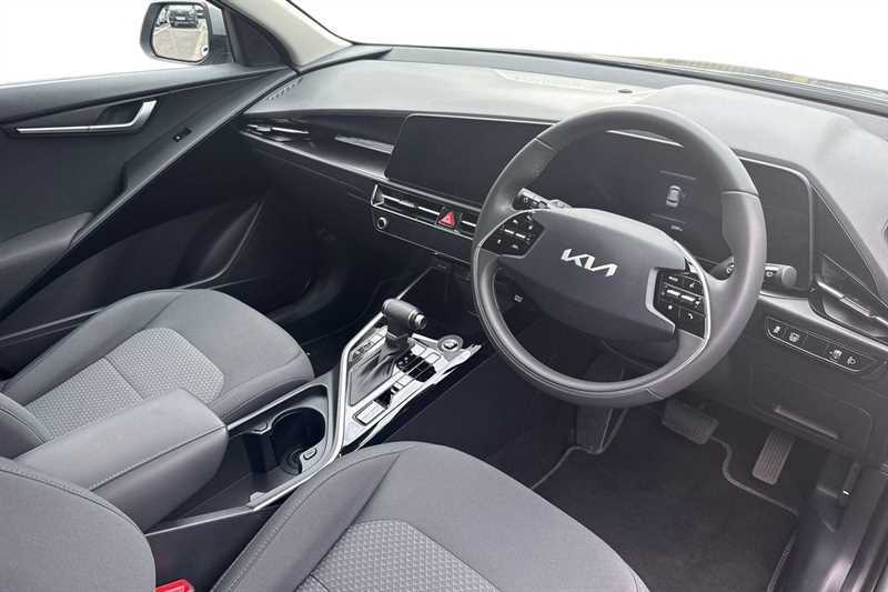 Kia Niro 1.6 Gdi 127 Hybrid 2 Nav Dct KN75ZFH Grey #2
