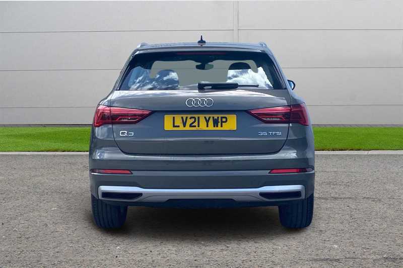 Audi Q3 35 Tfsi Sport S Tronic LV21YWP Grey #4