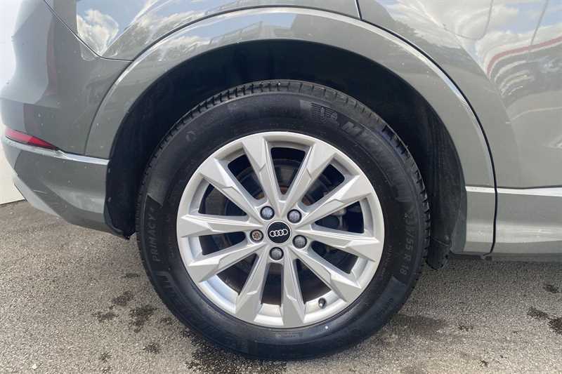 Audi Q3 35 Tfsi Sport S Tronic LV21YWP Grey #6
