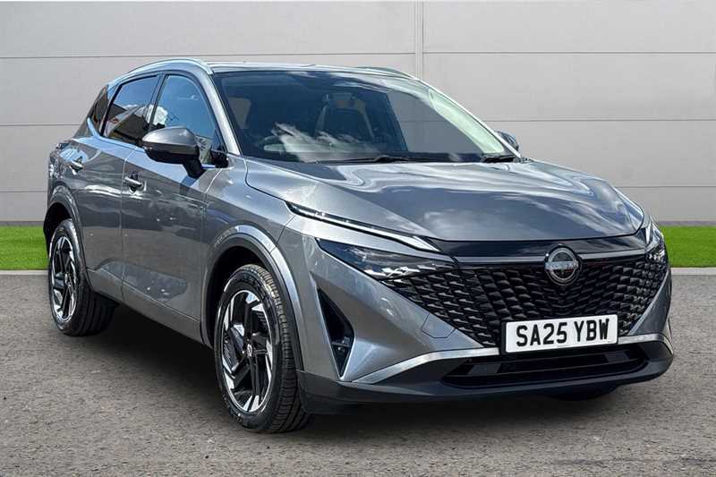 Nissan Qashqai 1.3 Dig-t Mh N-connecta Glass Roof Grey