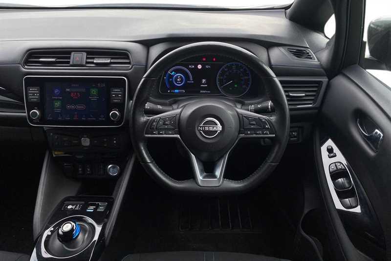 Nissan Leaf 110Kw N-connecta 39Kwh DS72LLJ Grey #5