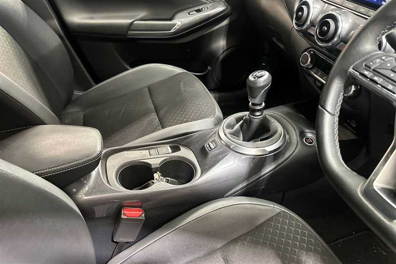 Nissan Juke 1.0 Dig-t 114 N-connecta MF23XAL White #6
