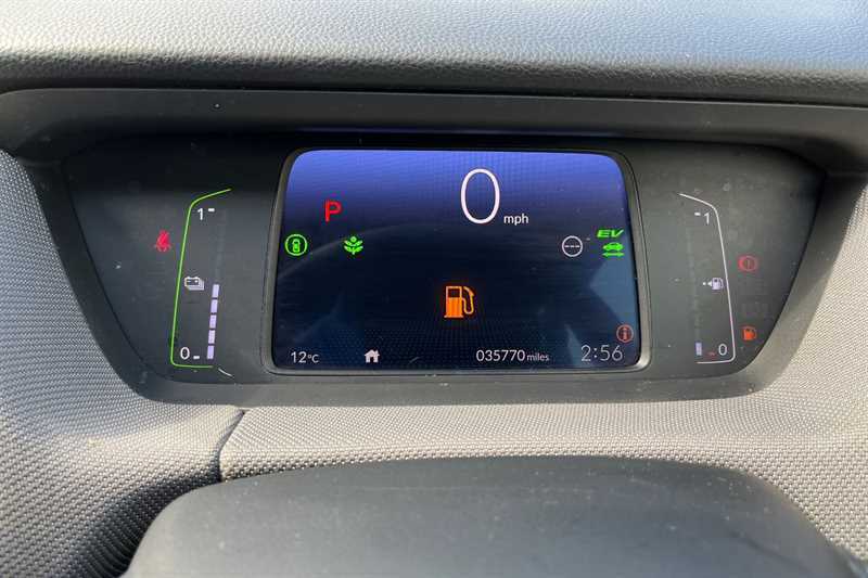 Honda Jazz 1.5 I-mmd Hybrid Crosstar Ex Ecvt KE70RXO White #2