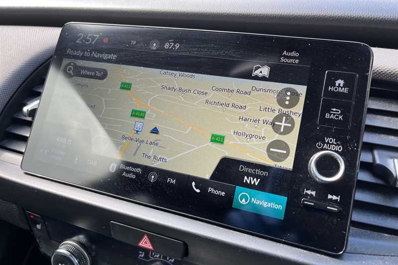 Honda Jazz 1.5 I-mmd Hybrid Crosstar Ex Ecvt KE70RXO White #6