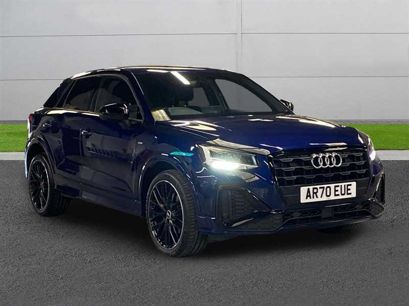Audi Q2 35 Tfsi Black Edition S Tronic Blue