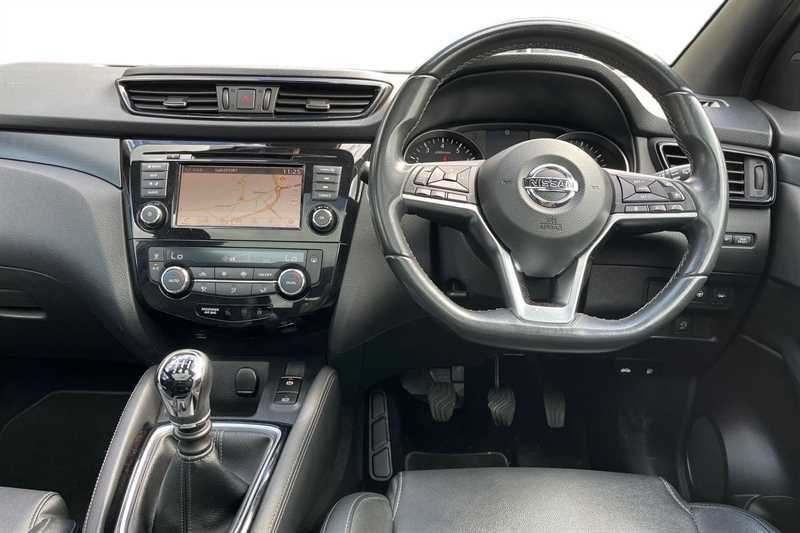 Nissan Qashqai 1.3 Dig-t N-tec ML70FKV Red #5