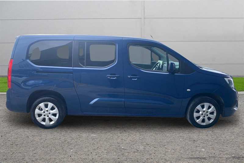 Vauxhall Combo Life 1.5 Turbo D Se XL OV21KJF Blue #3