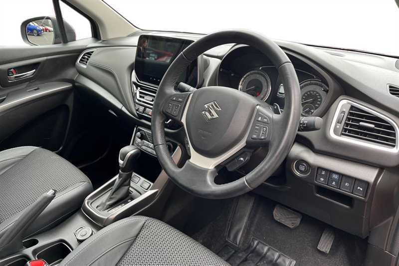 Suzuki S Cross 1.5 Hybrid Ultra Allgrip Ags Red #4