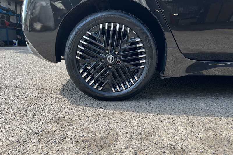 Nissan Leaf 110Kw N-connecta 39Kwh DS72LNU Black #6