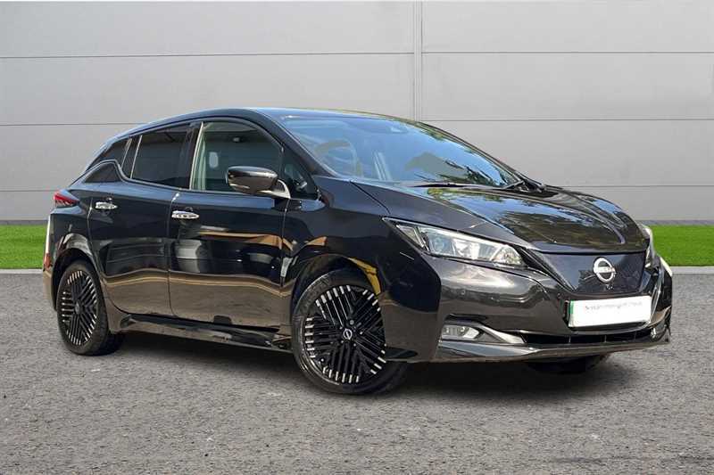 Nissan Leaf 110Kw N-connecta 39Kwh Black