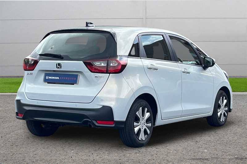 Honda Jazz 1.5 I-mmd Hybrid Elegance Ecvt LS75OBO White #4