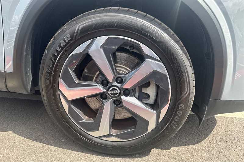 Nissan Qashqai 1.5 E-power Acenta Premium BG23OCW Grey #6