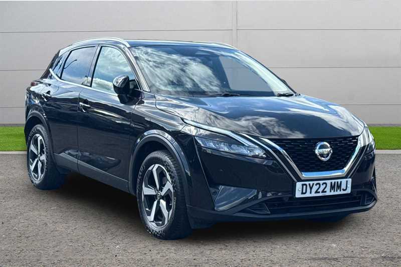 Nissan Qashqai 1.3 Dig-t Mh N-connecta Glass Roof DY22MMJ Black