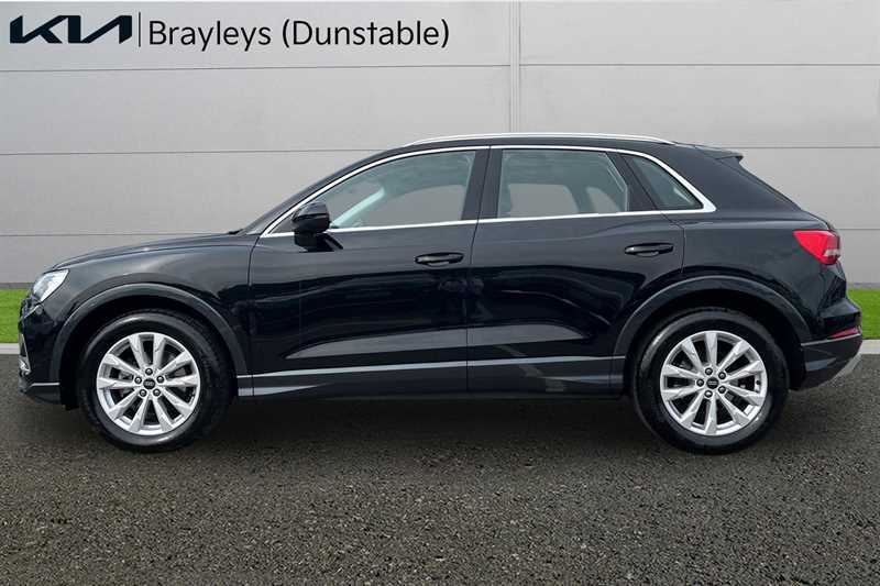 Audi Q3 35 Tfsi Sport S Tronic KR75UAL Black #4