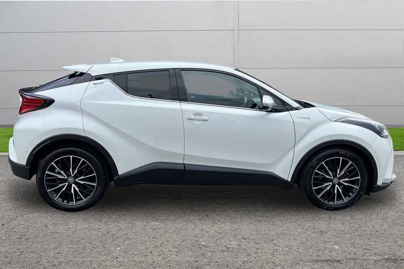 Toyota C-Hr 1.8 Hybrid Excel Cvt MA70EHO White #5