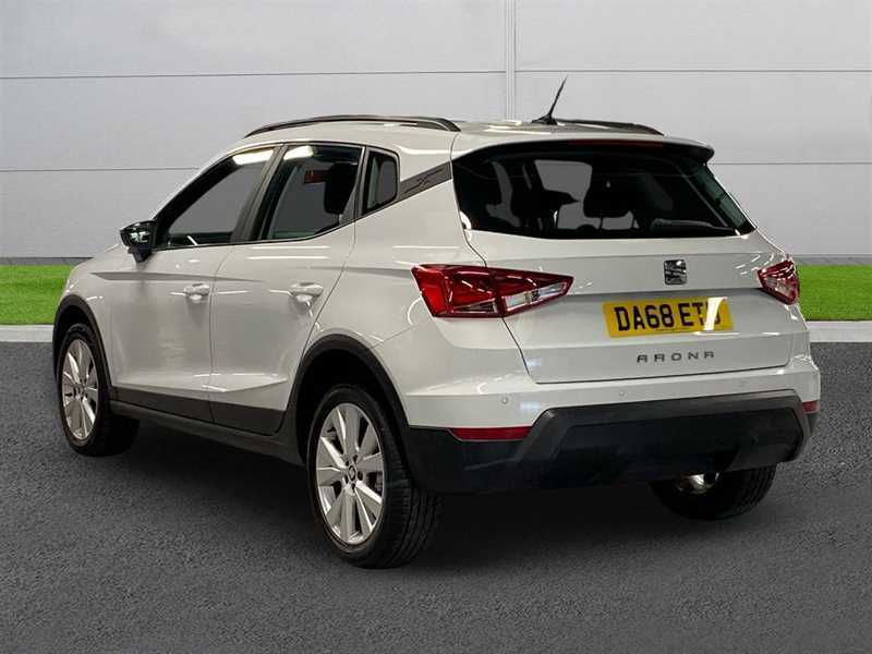 Seat Arona 1.6 Tdi 115 Se Technology Lux Ez DA68ETU White #2