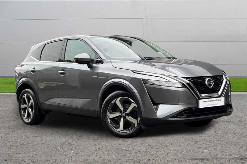 Nissan Qashqai 1.3 Dig-t Mh N-connecta