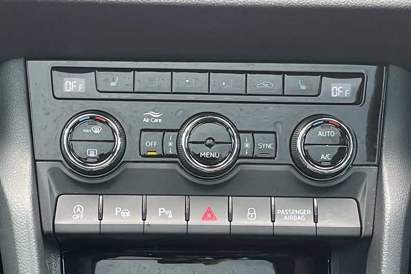 Skoda Karoq 1.5 Tsi Edition Dsg Grey #4